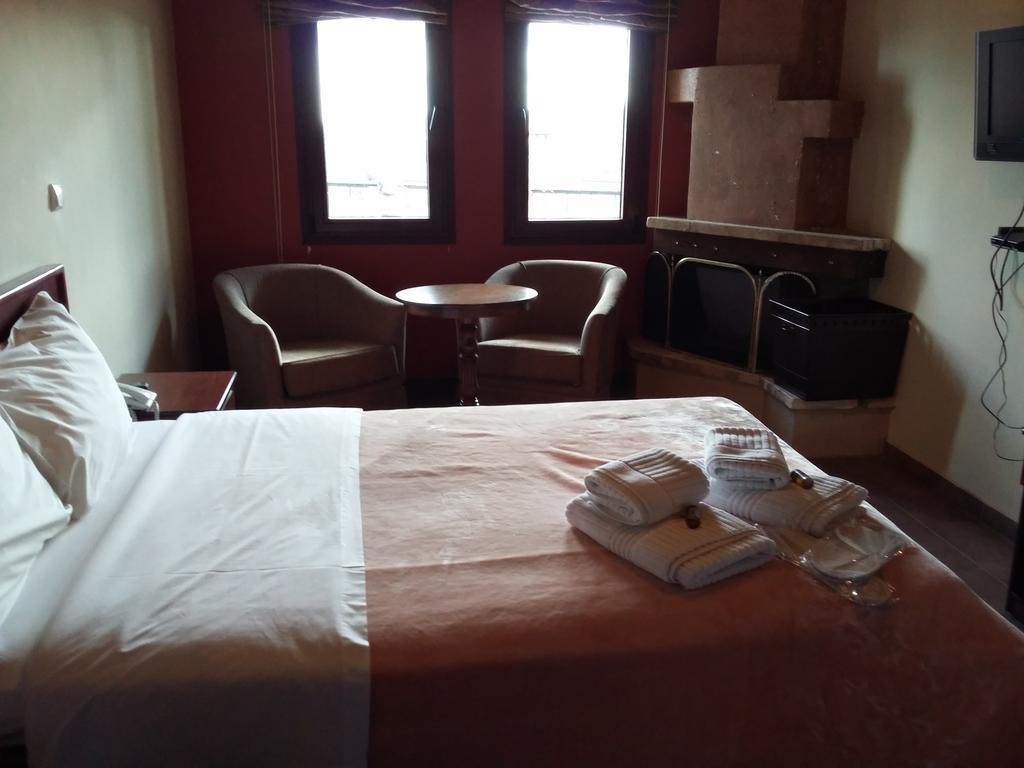 Voreas Hotel Loutraki  Room photo