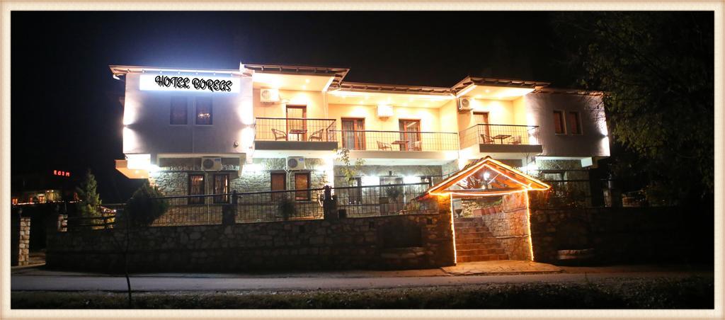 Voreas Hotel Loutraki  Exterior photo