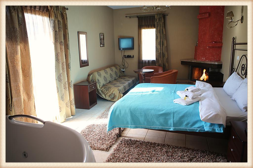 Voreas Hotel Loutraki  Room photo