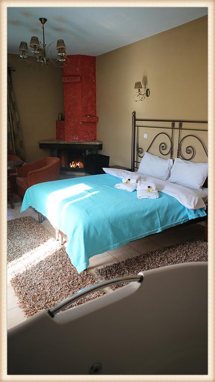Voreas Hotel Loutraki  Room photo